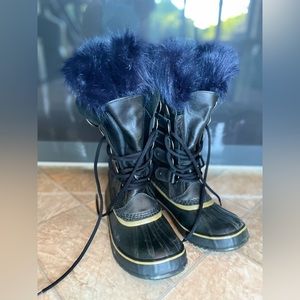 Sores Boots Joan of Arctic 8.5